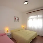 Well Located In - Beahost *